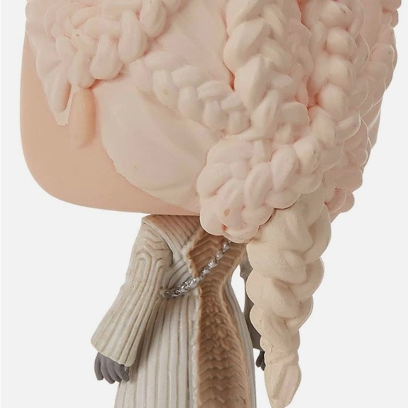 Game of Thrones Daenerys Targaryen Funko POP - Picture 2 of 3